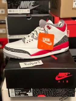 NEW 2022 AIR JORDAN 3 RETRO “Fire Red” sz10.5