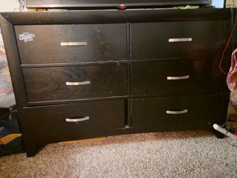 Black 6-Drawer Dresser