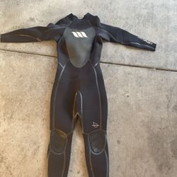 4/3 Wet Suit  