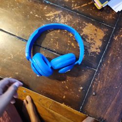 Blue Headphones Onn