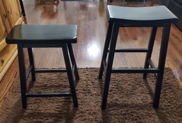 Tibetan Bar Stool Set