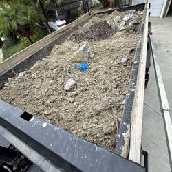 FREE DIRT TIERRA GRATIS
