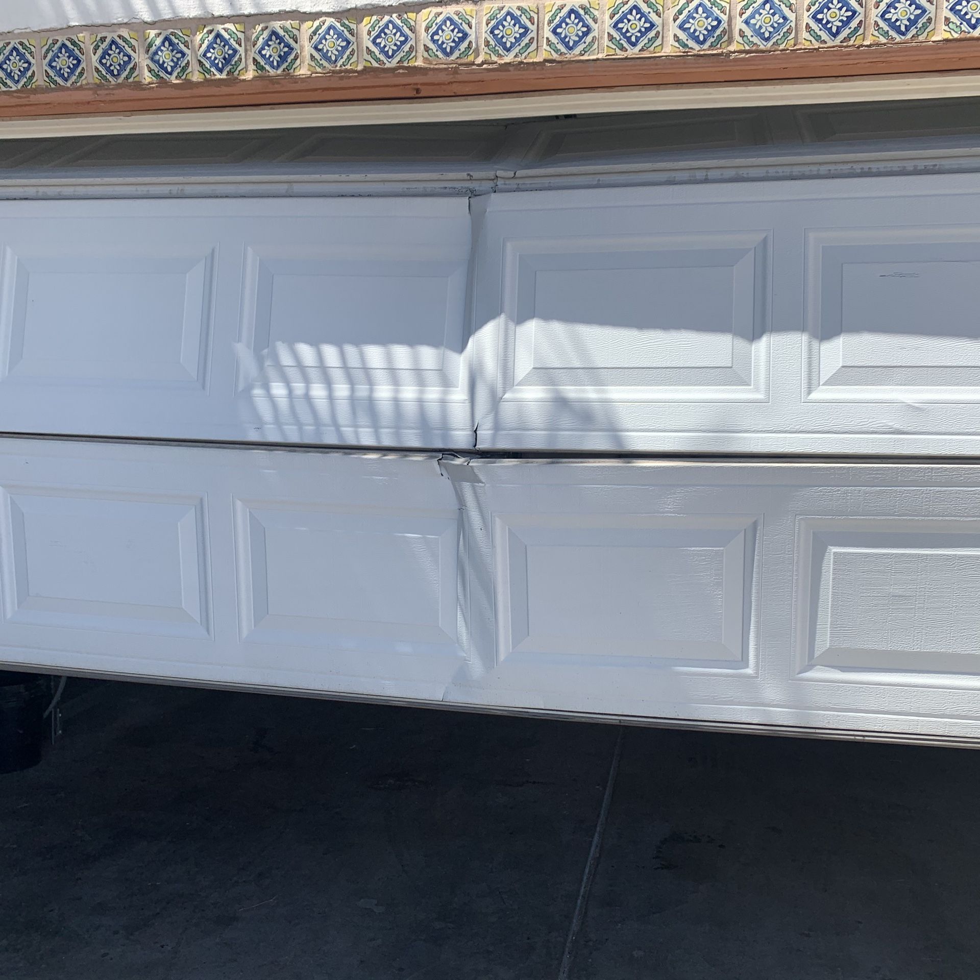Garage doors parts