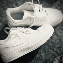 Nike Air Force 1 Low 'Triple White' - Size 10 - Good Condition