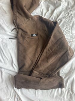 Men’s North Face heavyweight Hoodie