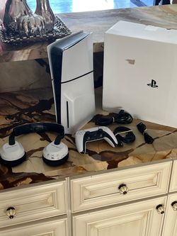 Ps5 Slim Disc 1TB With Box Bundle