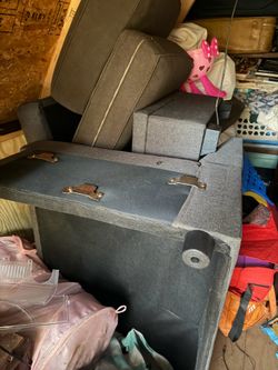 3 piece ￼Sectional