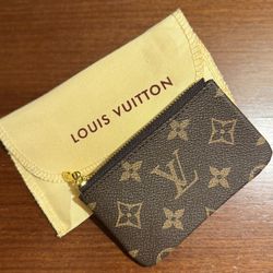 LOUIS VUITTON Coin Pocket W/ Key Clip Monogram Pochette Kle Wallet M62650 EUC  