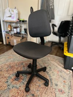 Grey Desk Chair