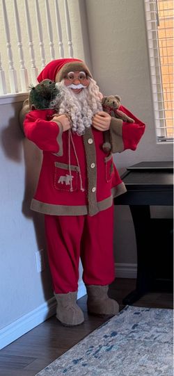 5 ft Large Christmas Santa Decor $200 “like new”