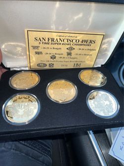 San Francisco 49ers 5-Time Super Bowl Champions Medallion Set