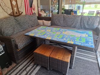 Like new outdoor pit group - seats 6+
