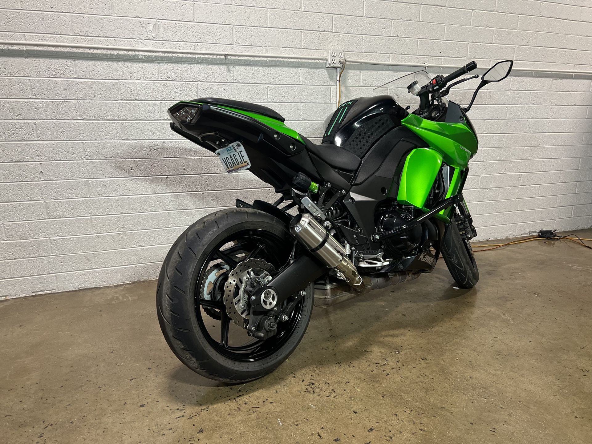 2015 Kawasaki Ninja ZX1000 (abs) for Sale in Phoenix, AZ - OfferUp