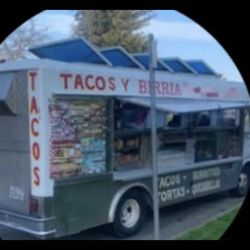 Tacotruck en venta todo le trabaja bien