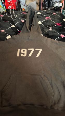 Essential Hoodie
