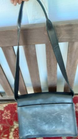 Kenneth Cole black women handbag new