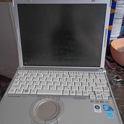 Laptop Used Works No Charger 