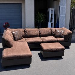 Microfiber & Leather Sectional Couch W/Ottoman