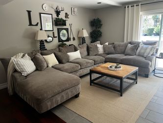 Sectional couch