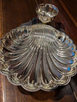 Huge International Silver Plate vintage scalloped serving dish. 12 inches long. Excellent condition, but see pictures for all details and to determine