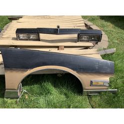 1970’s Pontiac Front And Right Side Fender 
