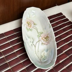 Antique LEUCHTENBURG Germany Porcelain majestic Roses tray