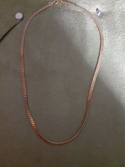 Gold chain necklace 10