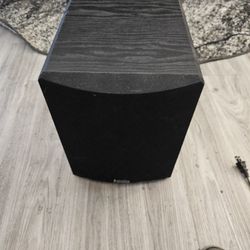 Powered subwoofer