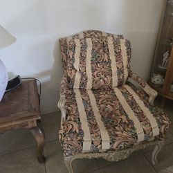 Set Of 2 Vintage Filigree Wooden Chairs