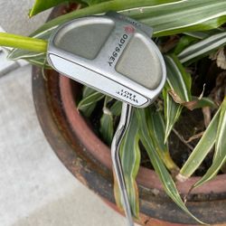 WHITE HOT 2.BALL ODYSSEY Putter.