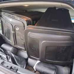 5 Brand New Trash Cans 100$ 