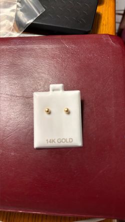 14K Gold Ball Stud Earrings