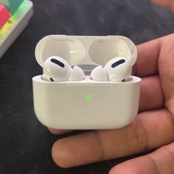 AirPod Pros