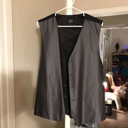 XL VEST