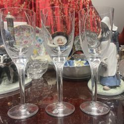 Set of 3 1940s Lalique Angel Crystal Champagne Flute Glasses, France