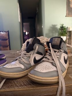 authentic grey black and white jordan’s MENS 7