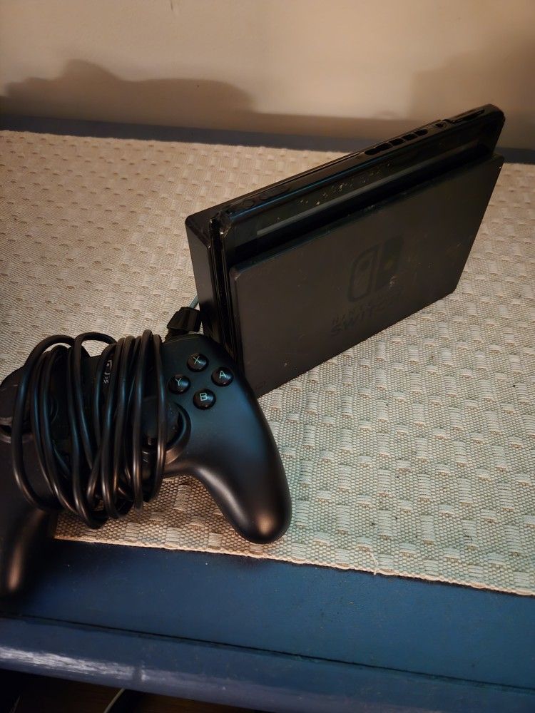 Nintendo Switch with Black USB Controller 