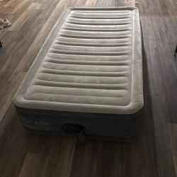 Inflatable Intex Mattress