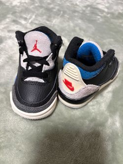 Air Jordan 3 - Black and Blue - Size 3C