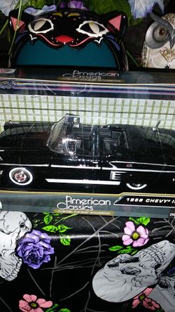 Brand New 1958 Chevy Impala .1:24 Scale Die Cast Car.