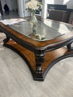  Coffee Table w/ Glass Table