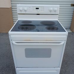 Frigidaire Gallery White Glass Top Range Stove Oven