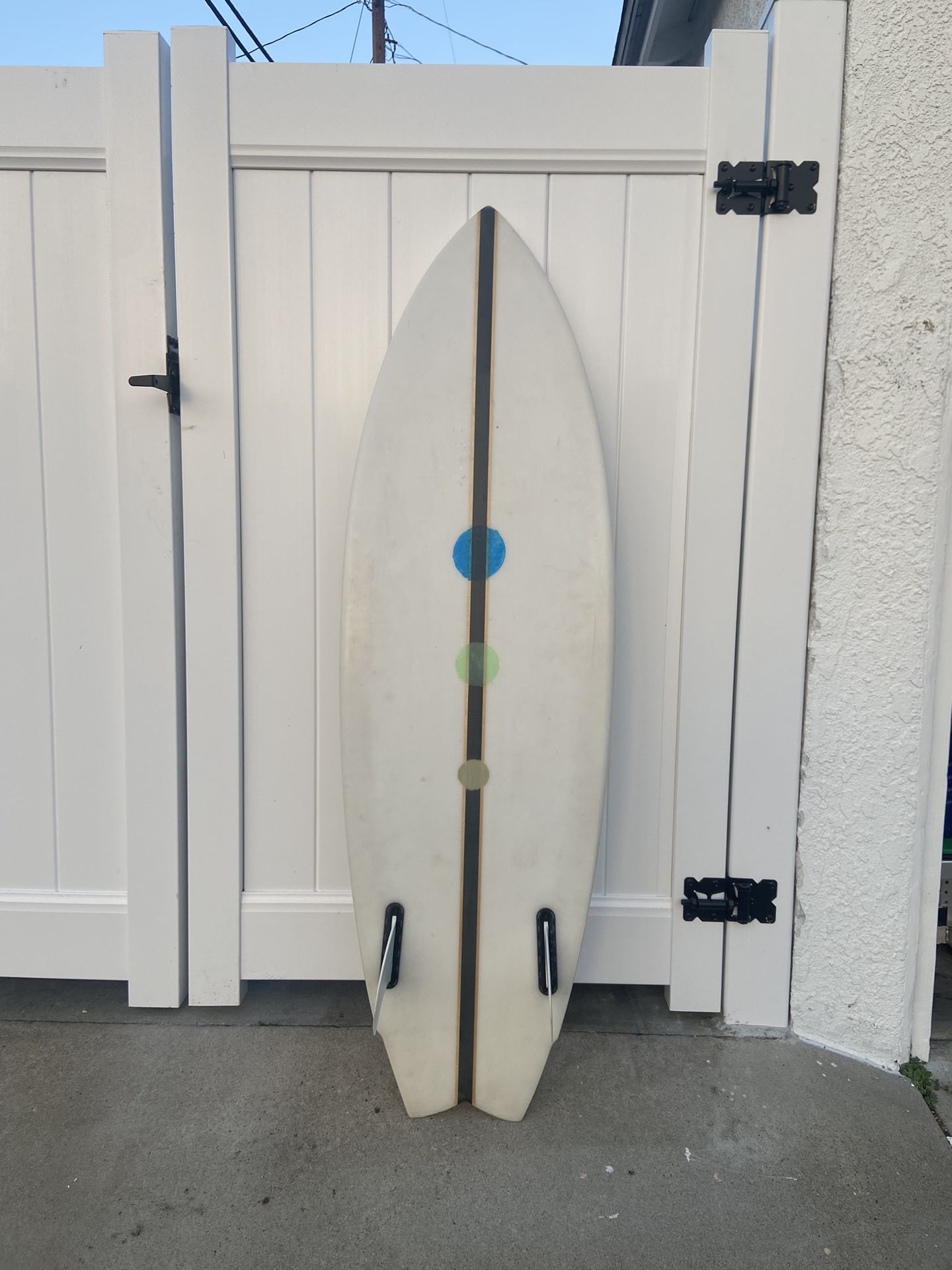 5’6 Twin Surfboard 