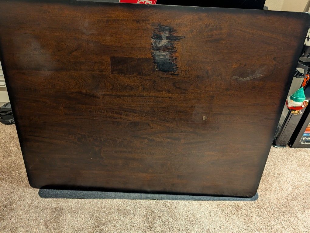 50x33x28 Wood Table