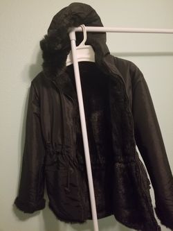 Warm jaket,for petite woman or girl size small for rain outside