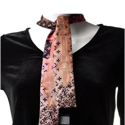 2 Louis Vuitton Bandeau 