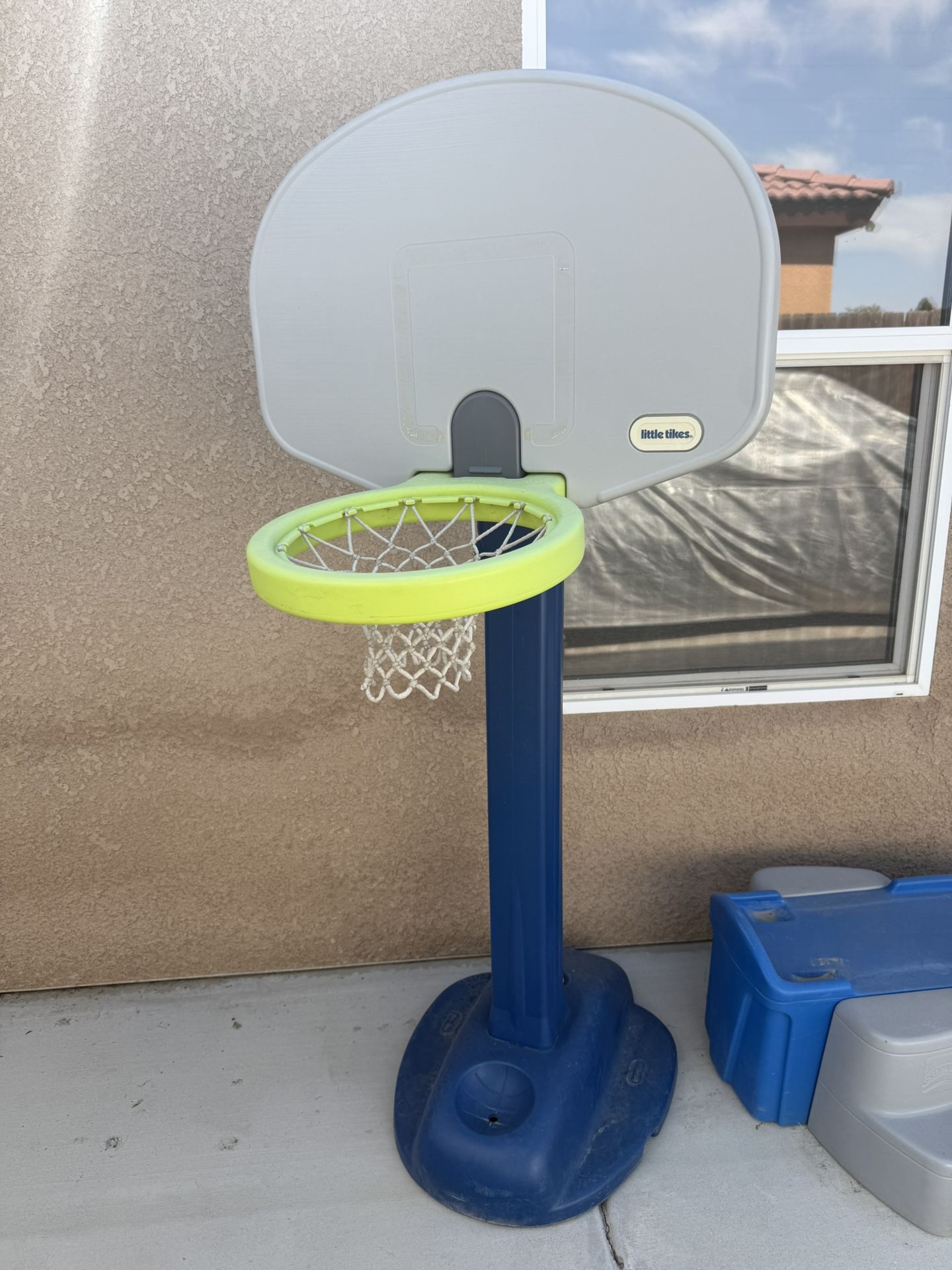 Kids Basketball Hoop