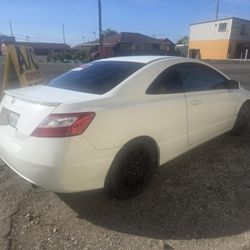 2006 Honda Civic  2 Door 