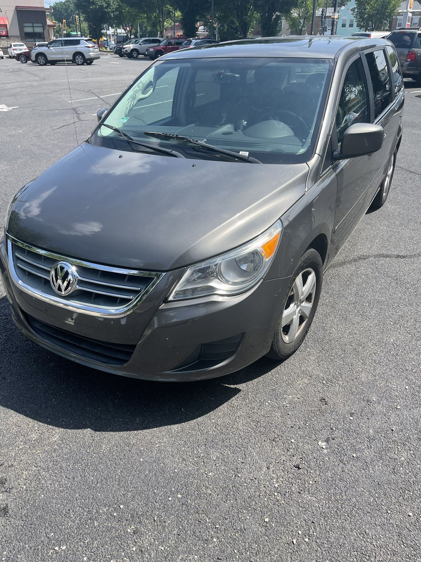 2010 Volkswagen Routan