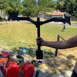 Dual Arm Monitor Mount